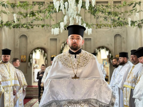 671289487_122315051432210896_686096767928365075_n_500