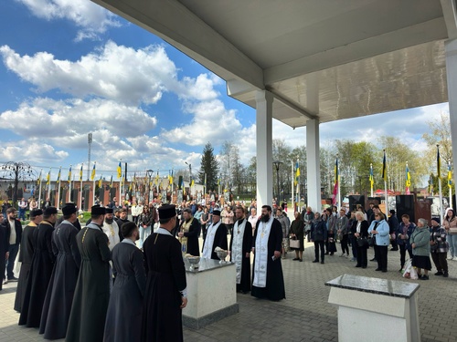 674234236_122315808872210896_3679977913175187415_n_500